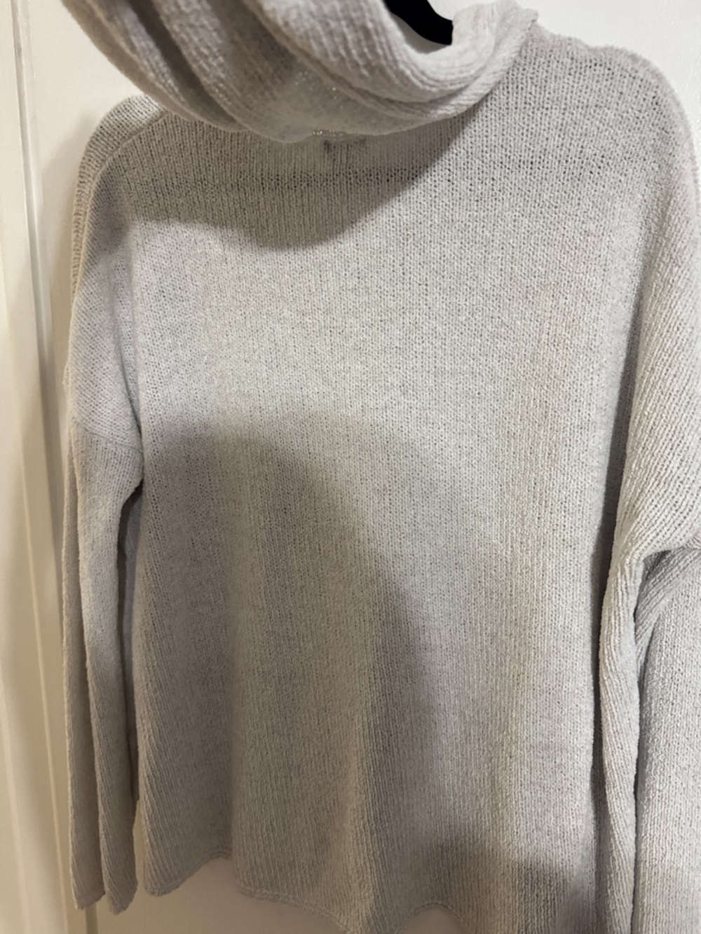 Aerie Light Gray Hooded V-Neck Knit Oversized Pullover size small. - Picture 8 of 12